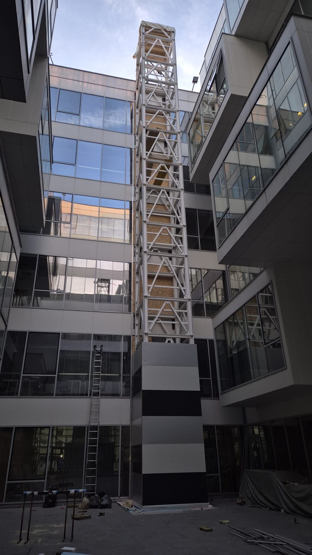 Liftovsko okno, Naučno-tehnološki park, Novi Sad